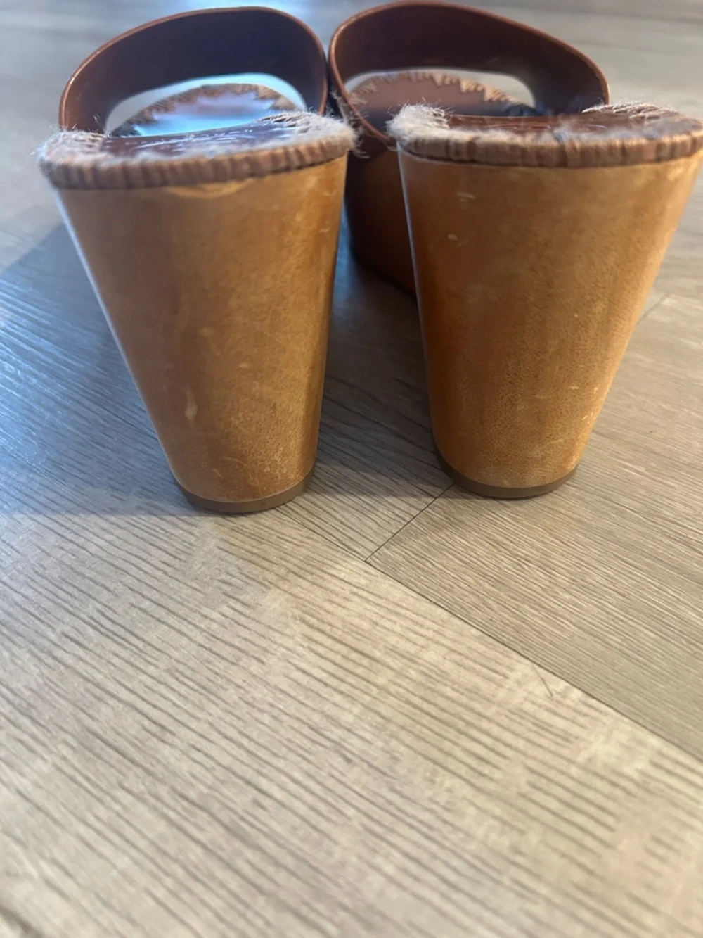 TORY BURCH | Women’s Leather Wedges Sandals